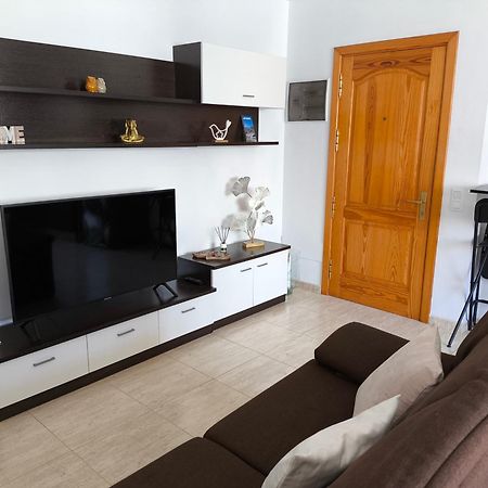 Ar Home - Apartamento De 3 Dormitorios Con Ascensor En Las Huesas, Telde Exterior foto